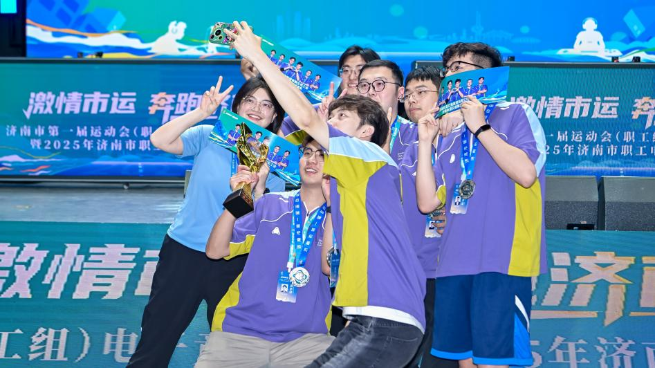 低挡将柏林 低挡将柏林